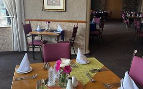 Cathedral Peak Hotel